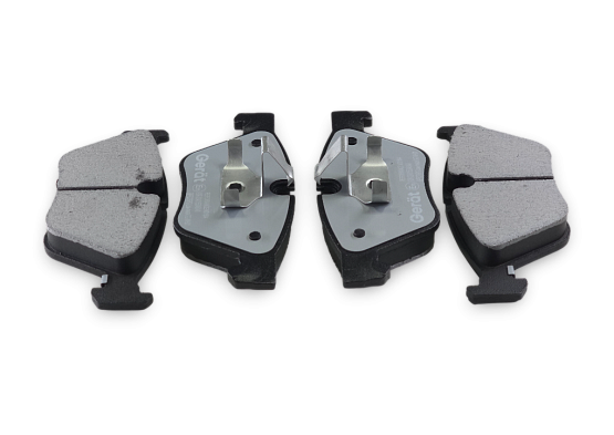 Тормозные колодки Gerat BPF276PG (передние) Low-metallic